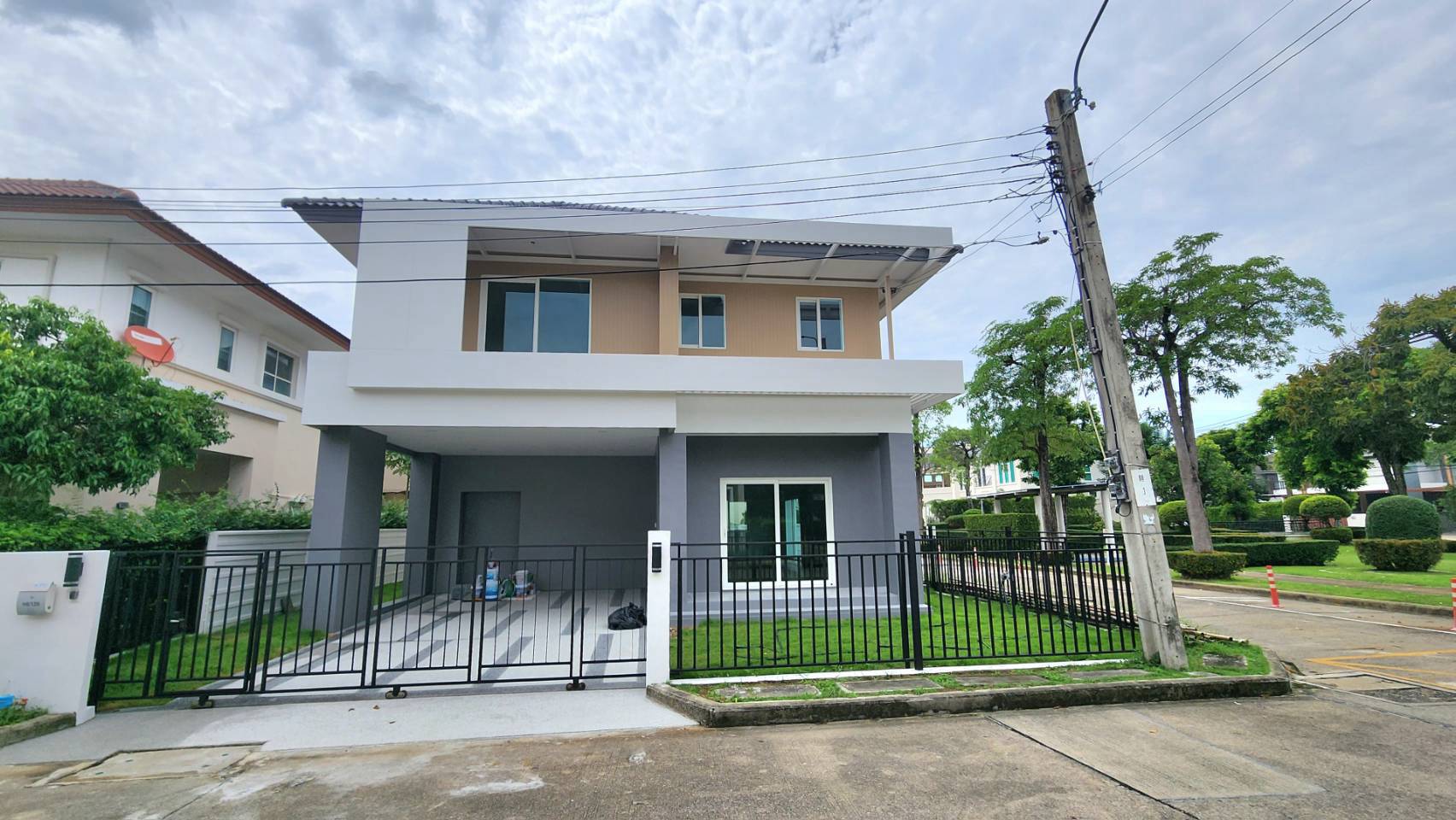 🏡บ้านเดี่ยว รีโนเวทใหม่ หลังใหญ่ "ธารา ราชพฤกษ์-ปิ่นเกล้า" ใกล้ Central Westville | ราคา  6.99 ล้านบาท