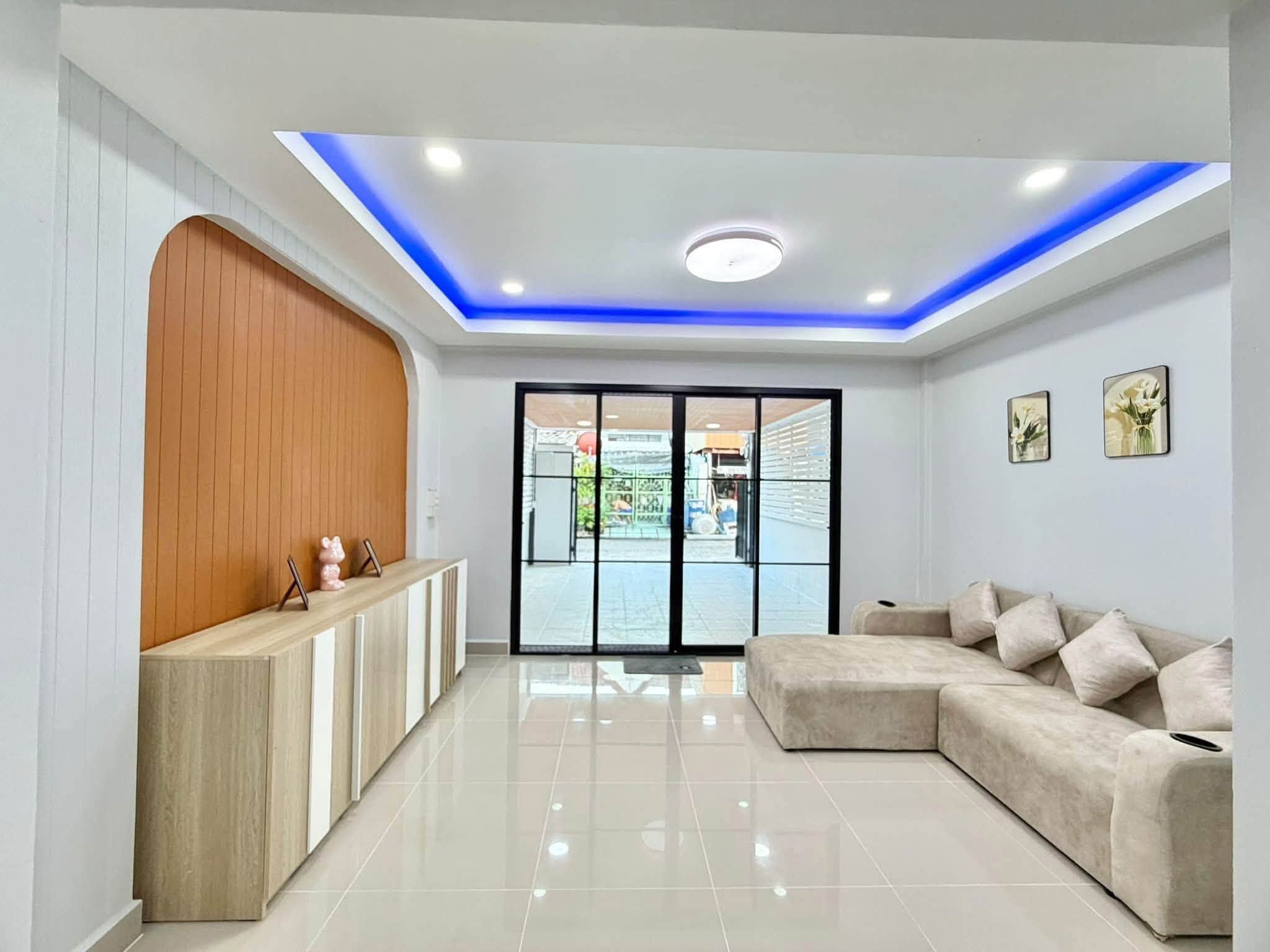 🏡 ทาวน์เฮ้าส์ รีโนเวทใหม่ ซ.นนทบุรี 20 แยก 1/7 สนามบินน้ำ ใกล้กระทรวงพาณิชย์ | ราคา 2.49 ล้านบาท 4