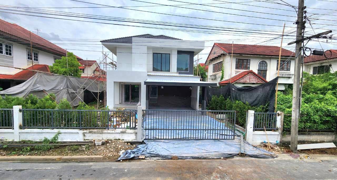 🏡 บ้านเดี่ยวหลังใหญ่ รีโนเวทใหม่ "ชลลดา บางบัวทอง" ใกล้รถไฟฟ้าและเซ็นทรัลเวสต์เกต | ราคา 6.79 ล้านบาท