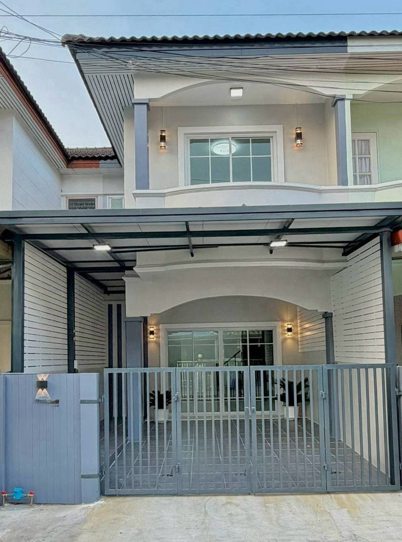 🏡 ทาวน์เฮ้าส์ 4 นอน รีโนเวทใหม่ ใกล้เซ็นทรัลเวสต์เกต "หมู่บ้านเปี่ยมสุขบางใหญ่แลนด์" | ราคา 2.29 ล้านบาท