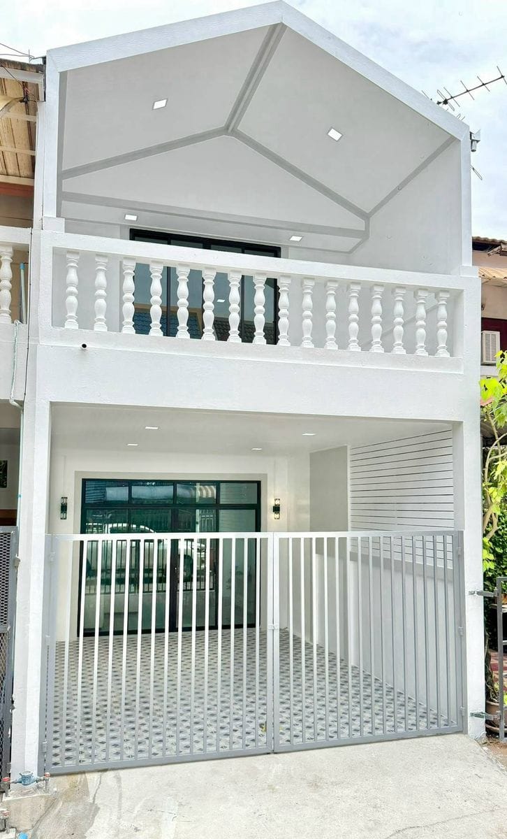 🏠ทาวน์เฮ้าส์ รีโนเวทใหม่ "ซอยประชาราษฎร์ 12" ใจกลางเมืองนนทบุรี ใกล้ท่าน้ำนนท์ | ราคา 2.49 ล้านบาท