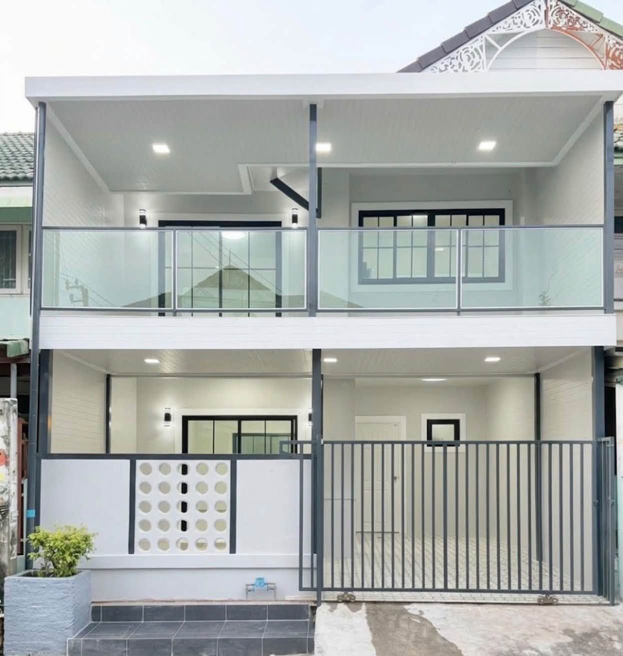 🏡 ทาวน์เฮ้าส์ รีโนเวทใหม่ "พฤกษา 14A" ถ.วัดลาดปลาดุก ใกล้วินรถตู้ | ราคา 1.99 ล้านบาท