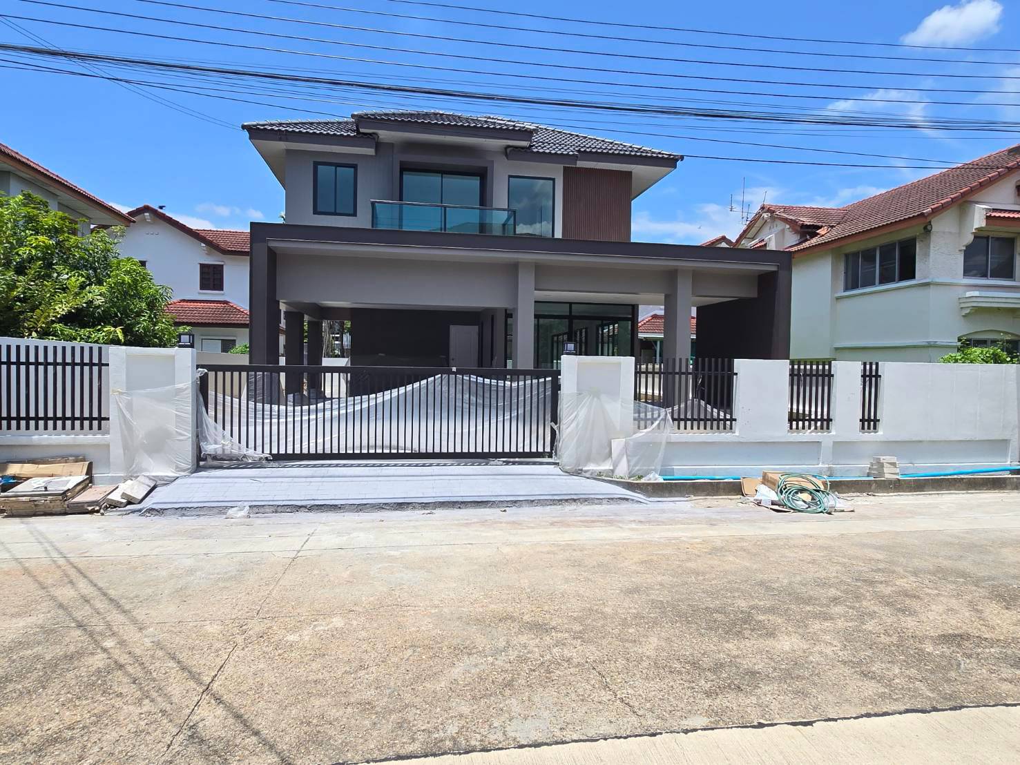 🏡 บ้านเดี่ยวหลังใหญ่ รีโนเวทใหม่ "ชลลดา บางบัวทอง" ติดถนนใหญ่ ใกล้ MRT | ราคา 7.19 ล้านบาท