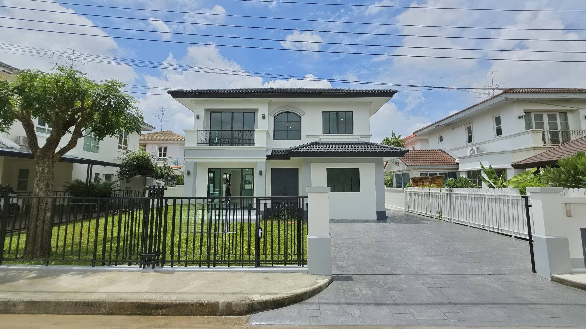 🏡บ้านเดี่ยว รีโนเวทใหม่ หลังใหญ่พื้นที่เยอะ "ชัยพฤกษ์ บางบัวทอง" | ราคา 6.29 ล้านบาท