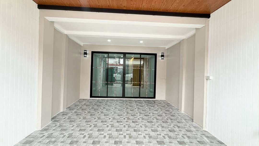 🏡 ทาวน์เฮ้าส์ รีโนเวทใหม่ "หมู่บ้านพระปิ่น 3" บางใหญ่ ใกล้ Central Westgate | ราคา 2.09 ล้าน