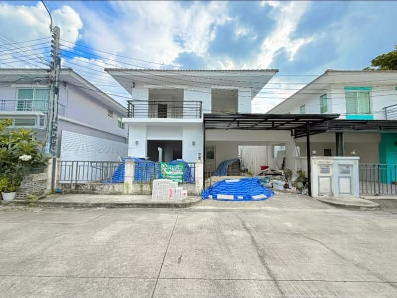 🏡  บ้านแฝดรีโนเวทใหม่ "เพอร์เฟคพาร์คบางบัวทอง" ติดถนนใหญ่ | ราคา 3.99 ล้านบาท 3