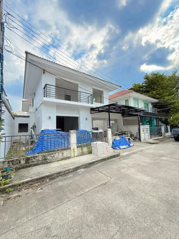 🏡  บ้านแฝดรีโนเวทใหม่ "เพอร์เฟคพาร์คบางบัวทอง" ติดถนนใหญ่ | ราคา 3.99 ล้านบาท 4