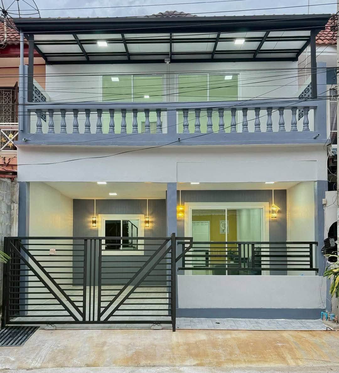 🏠 ทาวน์เฮ้าส์ รีโนเวทใหม่ "บัวทอง 4" ใกล้ต้นสายรถตู้ เดินทางสะดวก | ราคา 1.89 ล้านบาท