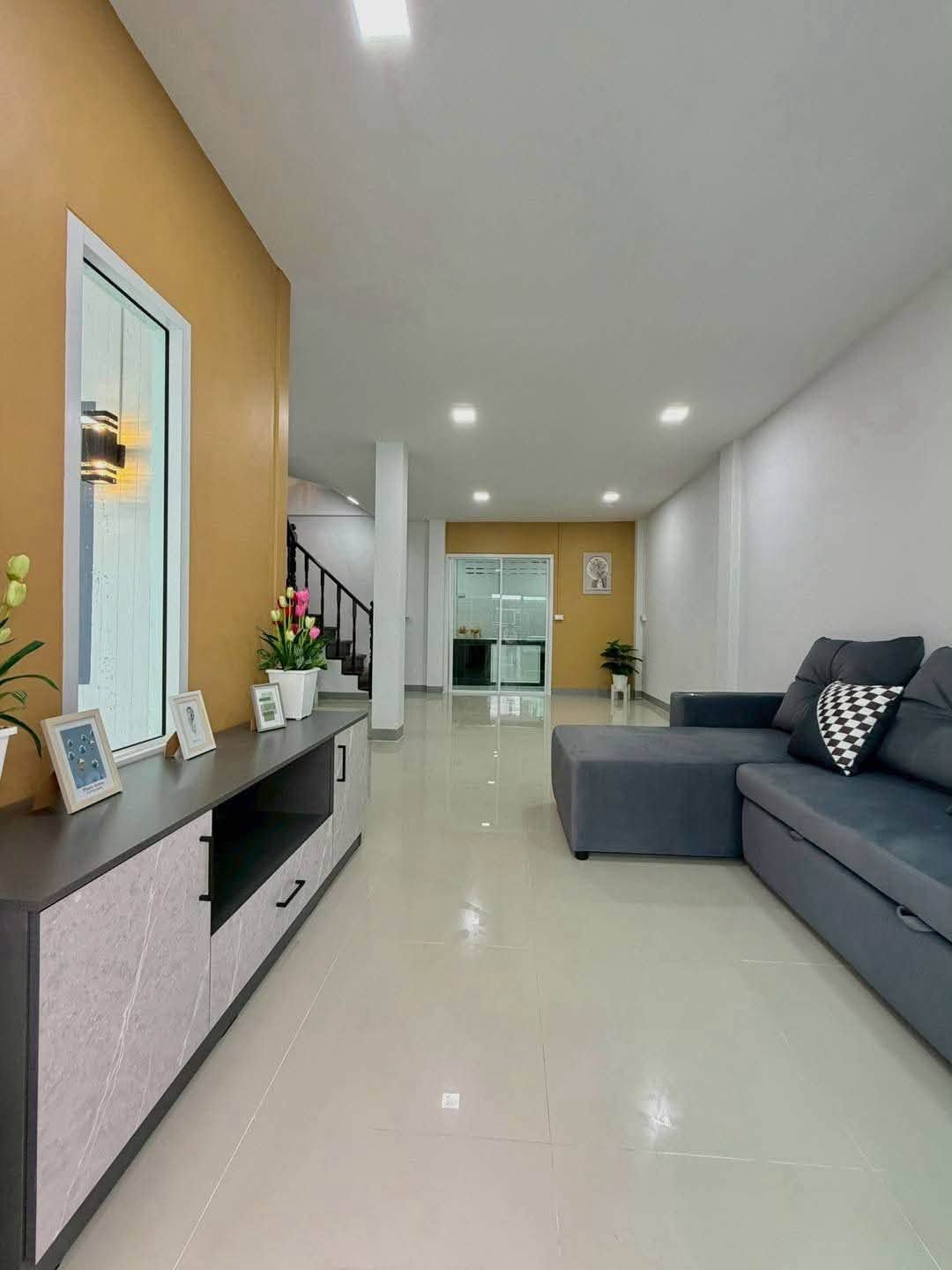 🏠 ทาวน์เฮ้าส์ รีโนเวทใหม่ "บัวทอง 4" ใกล้ต้นสายรถตู้ เดินทางสะดวก | ราคา 1.89 ล้านบาท 5
