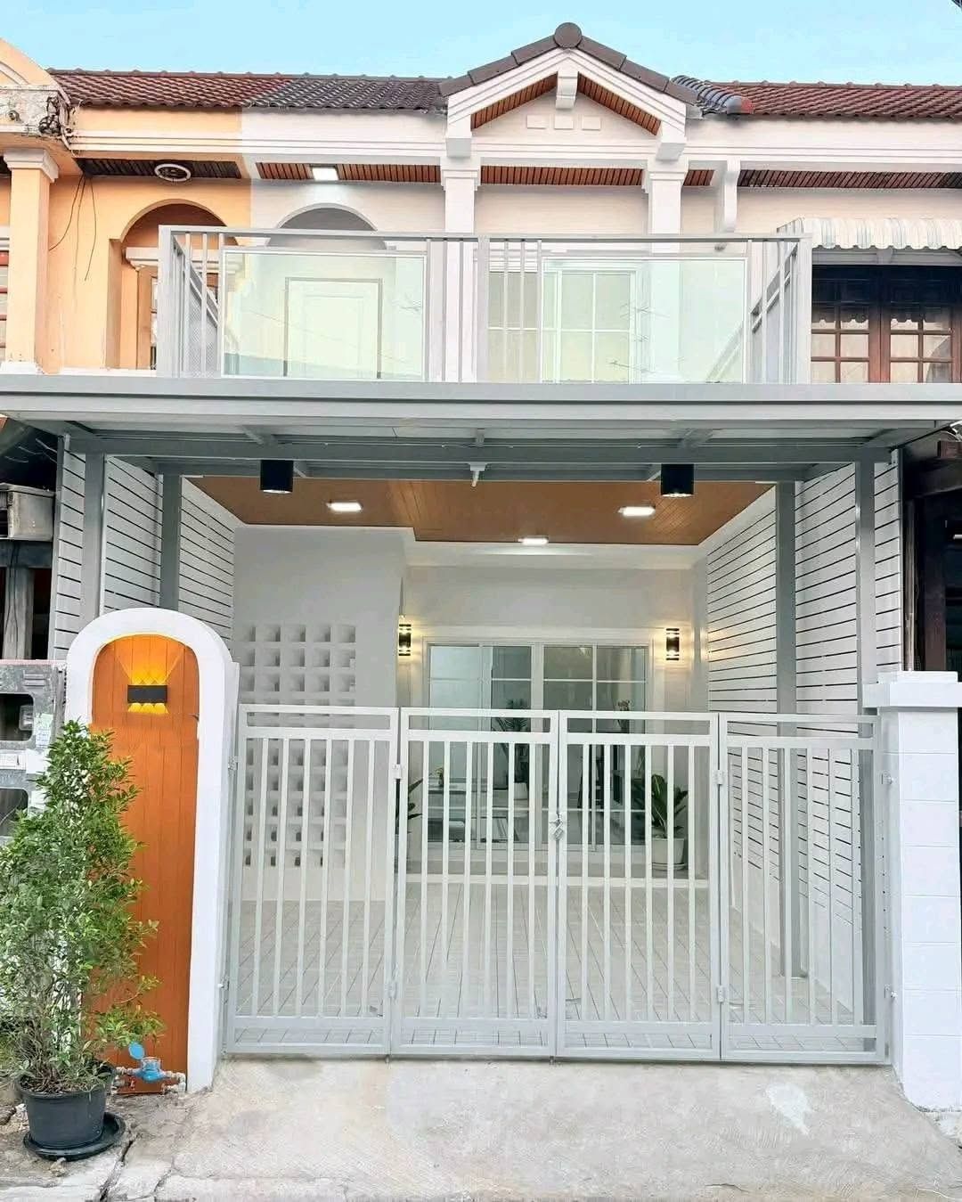 🏡 ทาวน์เฮ้าส์ รีโนเวทใหม่ "นันทนาการ์เด้น 2" ท่าอิฐ  | ราคา2.39 ล้านบาท