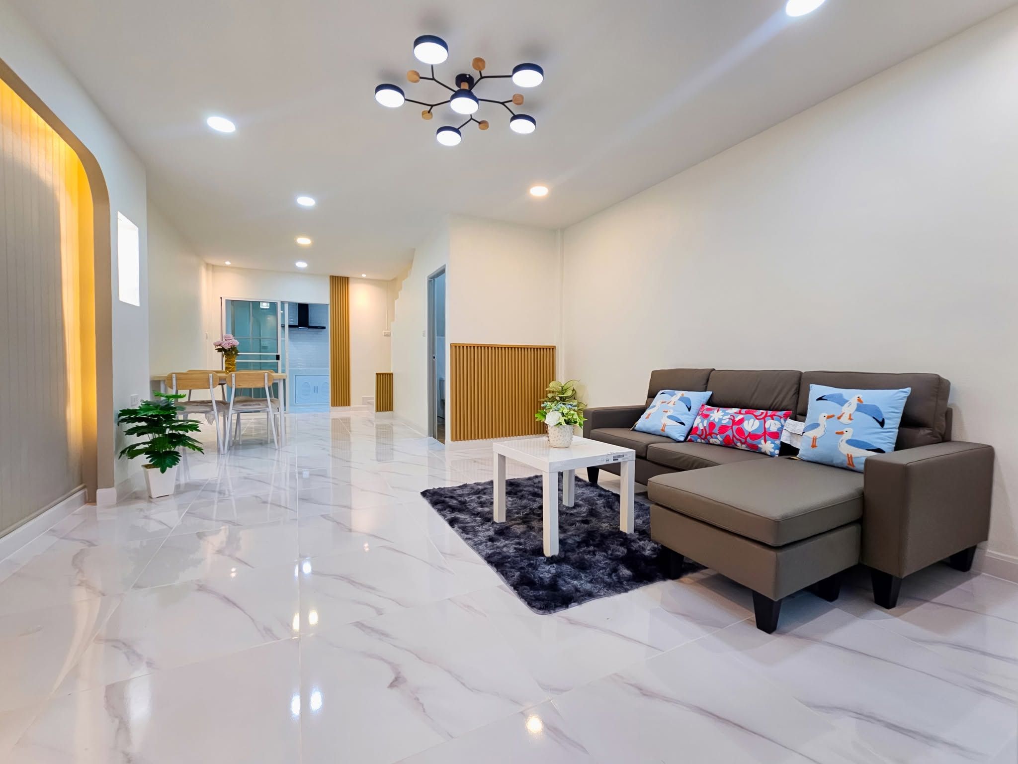 🏡ทาวน์เฮ้าส์รีโนเวทสวย "หมู่บ้านมนวดี" วัดลาดปลาดุก | ราคา 1.69 ล้านบาท 4