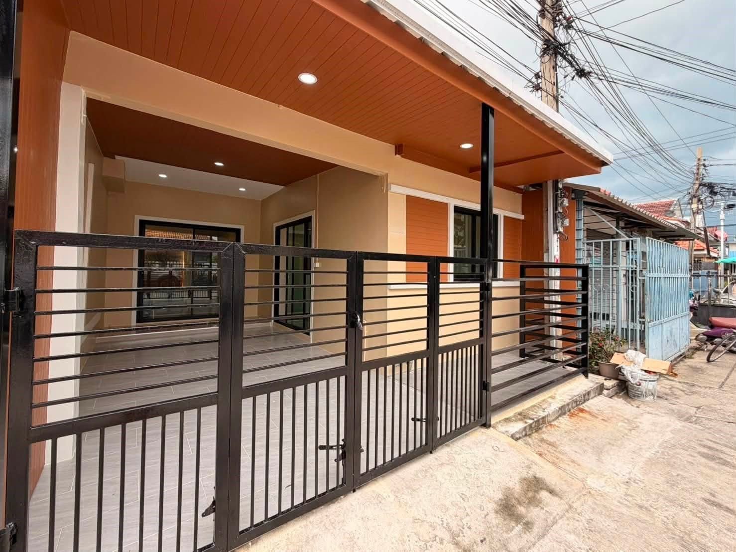 🏡 ทาวน์เฮ้าส์ รีโนเวทใหม่ "ม.พฤกษา 3" ทำเลดีใกล้แหล่งชุมชน | ราคา 1.39 ล้านบาท 2