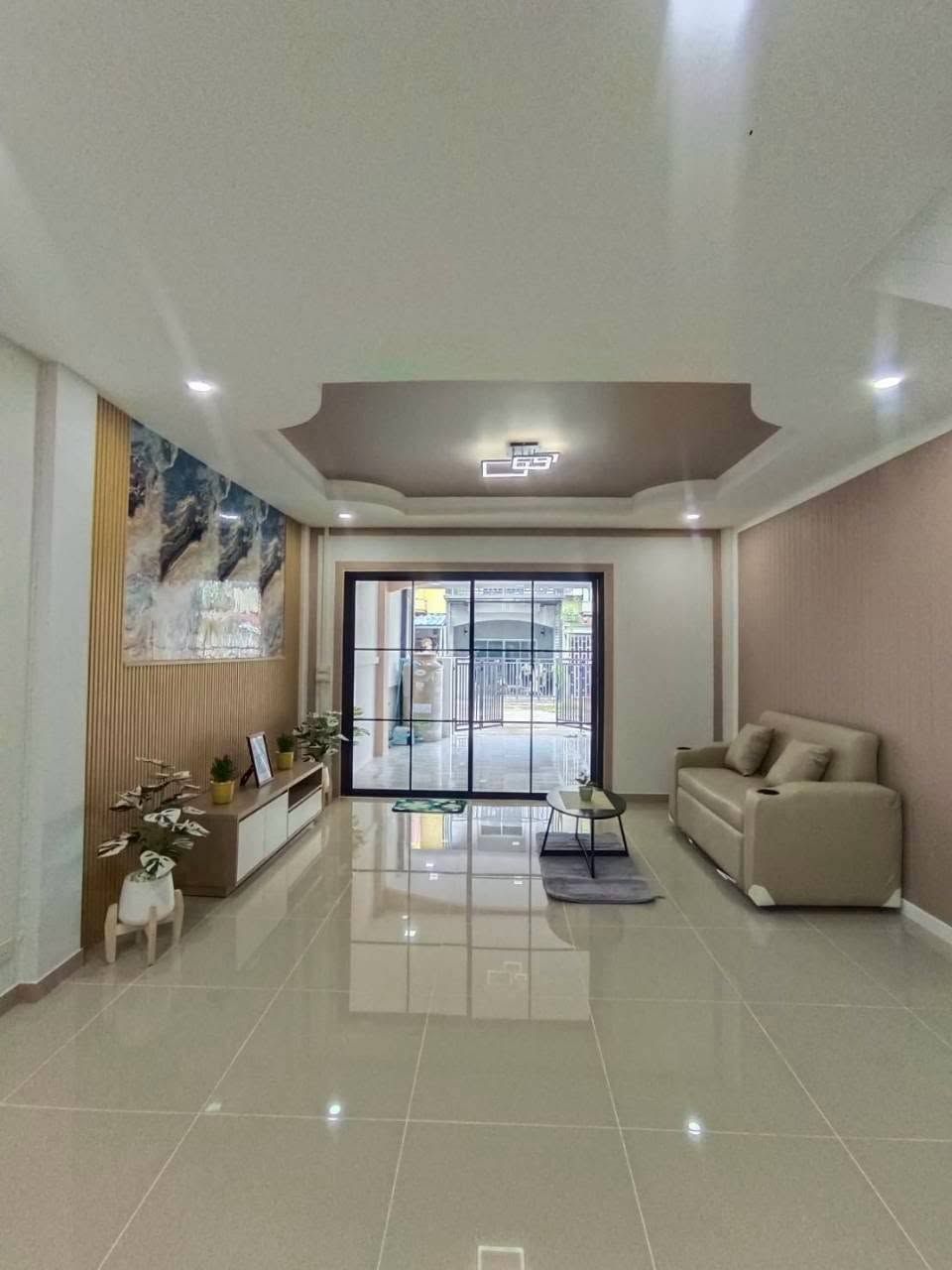 🏡 ทาวน์เฮ้าส์ รีโนเวทใหม่ ทำเลดี "หมู่บ้านนันทิชา 4" ใกล้การไฟฟ้าไทรน้อย | ราคา 1.49 ล้านบาท 4