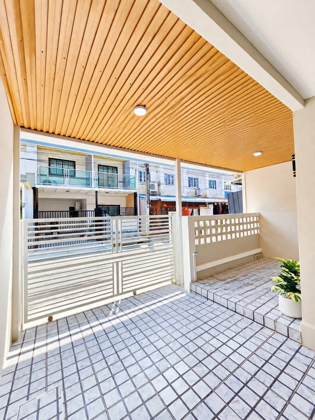 🏡 ทาวน์เฮ้าส์รีโนเวทใหม่ "หมู่บ้านบัวทอง 4" ซอยบ้านกล้วย-ไทรน้อย | ราคา 1.79 ล้านบาท 5