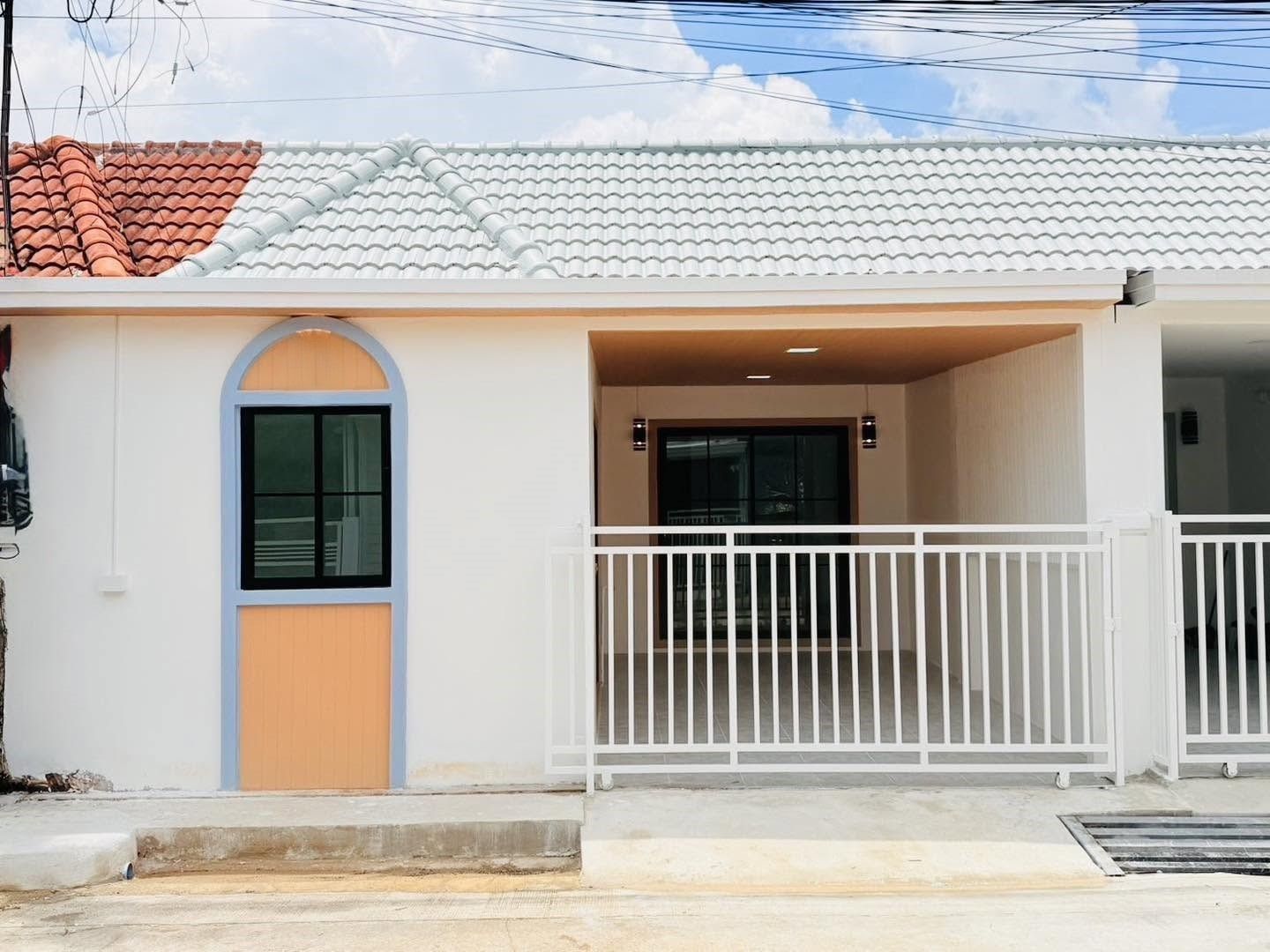🏠 ทาวน์เฮ้าส์รีโนเวทใหม่ "มบ.บัวทอง 4" ทำเลดี เดินทางสะดวก ถนนบ้านกล้วย-ไทรน้อย | ราคา 1.35 ล้านบาท