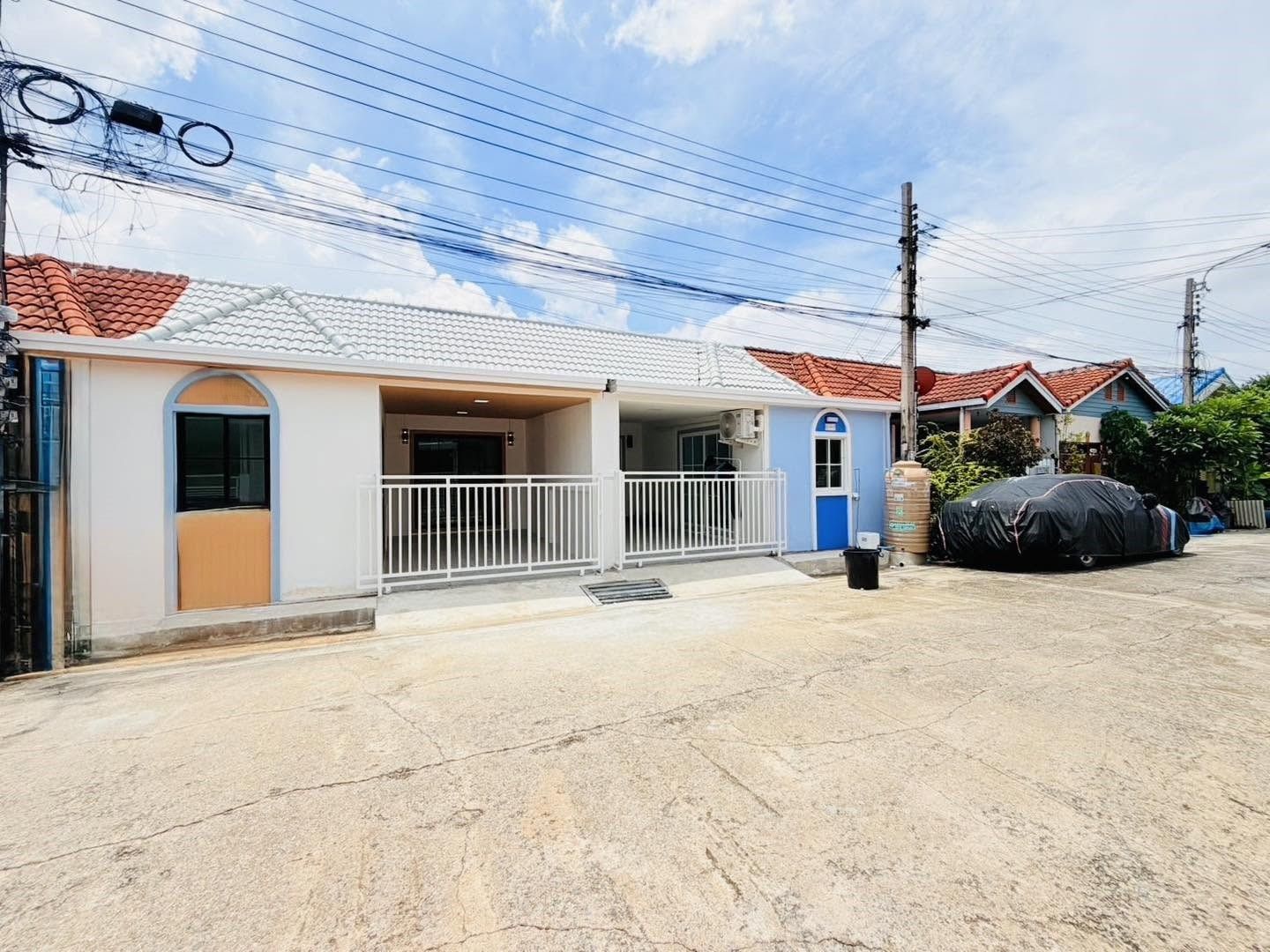 🏠 ทาวน์เฮ้าส์รีโนเวทใหม่ "มบ.บัวทอง 4" ทำเลดี เดินทางสะดวก ถนนบ้านกล้วย-ไทรน้อย | ราคา 1.35 ล้านบาท 2