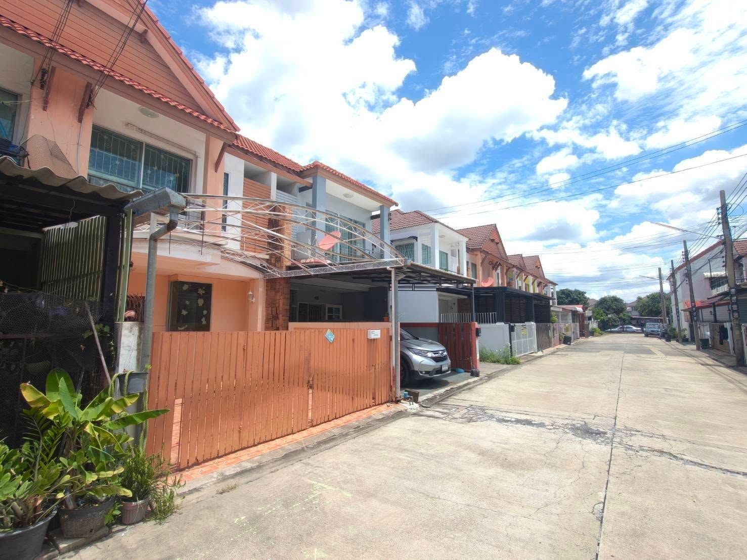 🏡 ทาวน์เฮ้าส์ รีโนเวทใหม่ ทำเลดี "หมู่บ้านไพร์มเพลส1" ซอยจันทร์ทองเอี่ยม  | ราคา 2.19 ล้านบาท 3