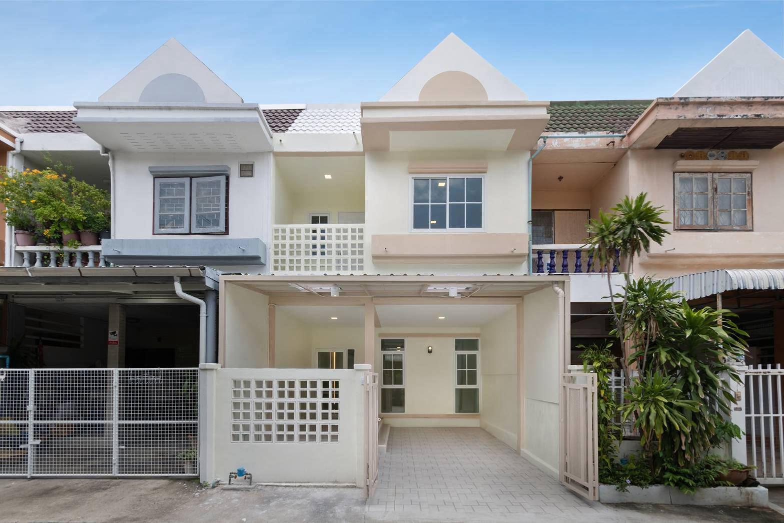 🏡 ทาวน์เฮ้าส์ รีโนเวทใหม่ "ซอยติวานนท์ 3 แยก 19" เยื้องกระทรวงสาธารณสุข  | ราคา 2.89 ล้านบาท