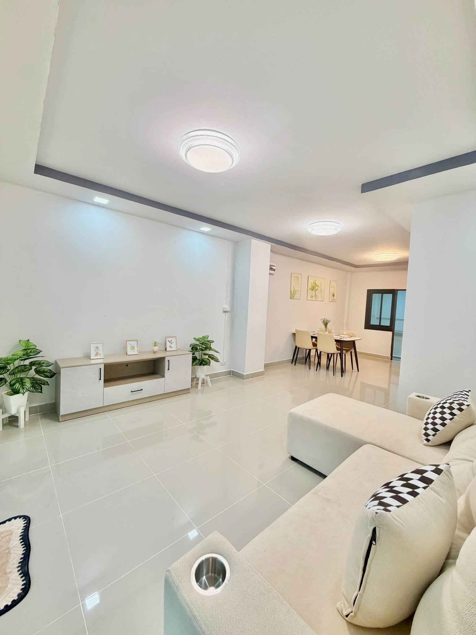 🏡 ทาวน์เฮ้าส์ ทำเลดี รีโนเวทใหม่ "ลภาวัล 5" ท่าอิฐ ใกล้รถไฟฟ้า แถมเฟอร์ฯ พร้อมอยู่ | ราคา 2.29 ล้านบาท 5