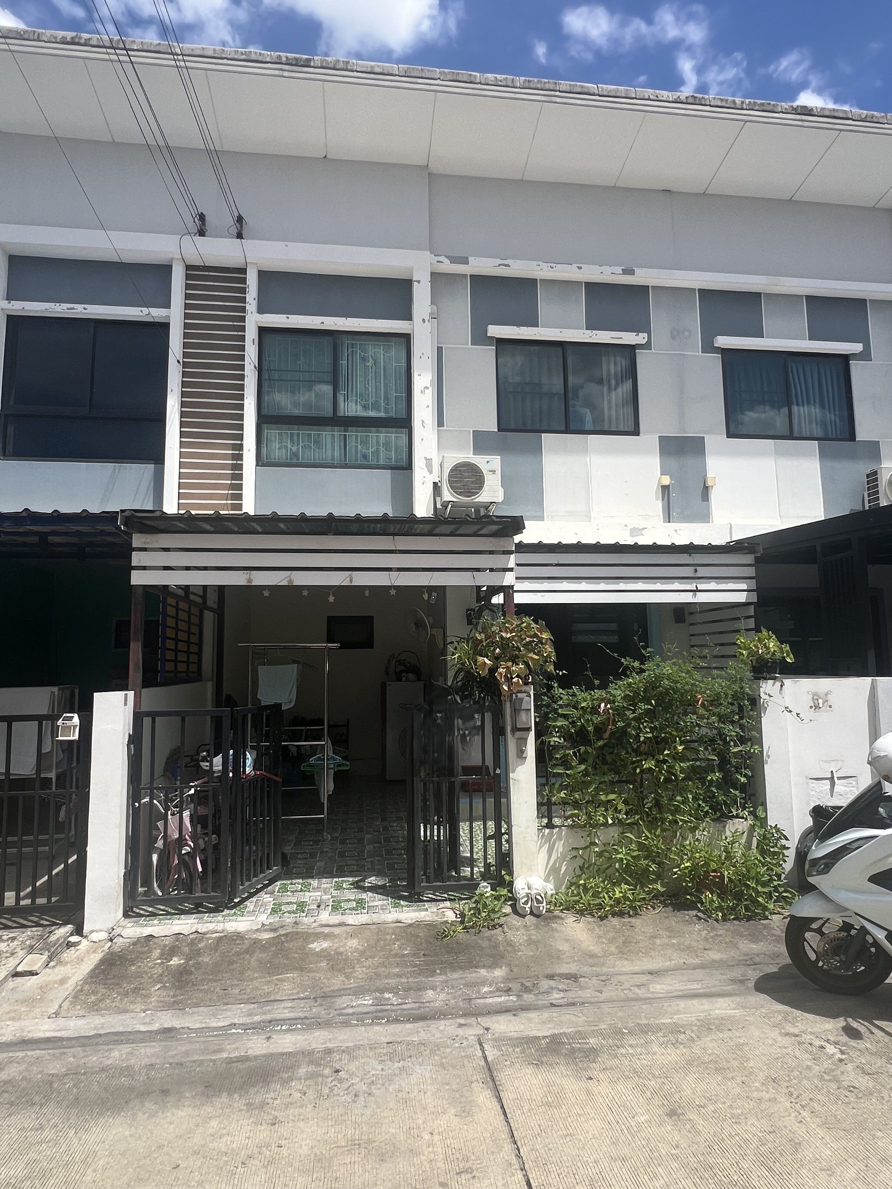 🏡 ทาวน์เฮ้าส์ รีโนเวทใหม่ "เดอะทรัสต์ ราชพฤกษ์-รัตนาธิเบศร์ 2" | ราคา 2.89 ล้านบาท