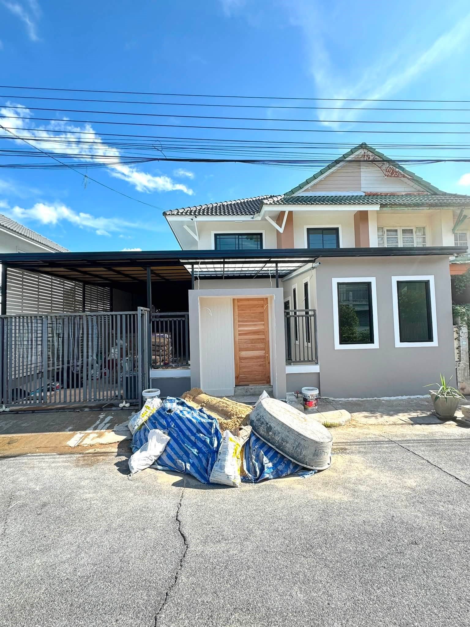 🏠 บ้านแฝดหลังใหญ่ รีโนเวทใหม่ 4 ห้องนอน"พฤกษา 14 เอ" ซอยวัดลาดปลาดุก | ราคา 3.19 ล้าน