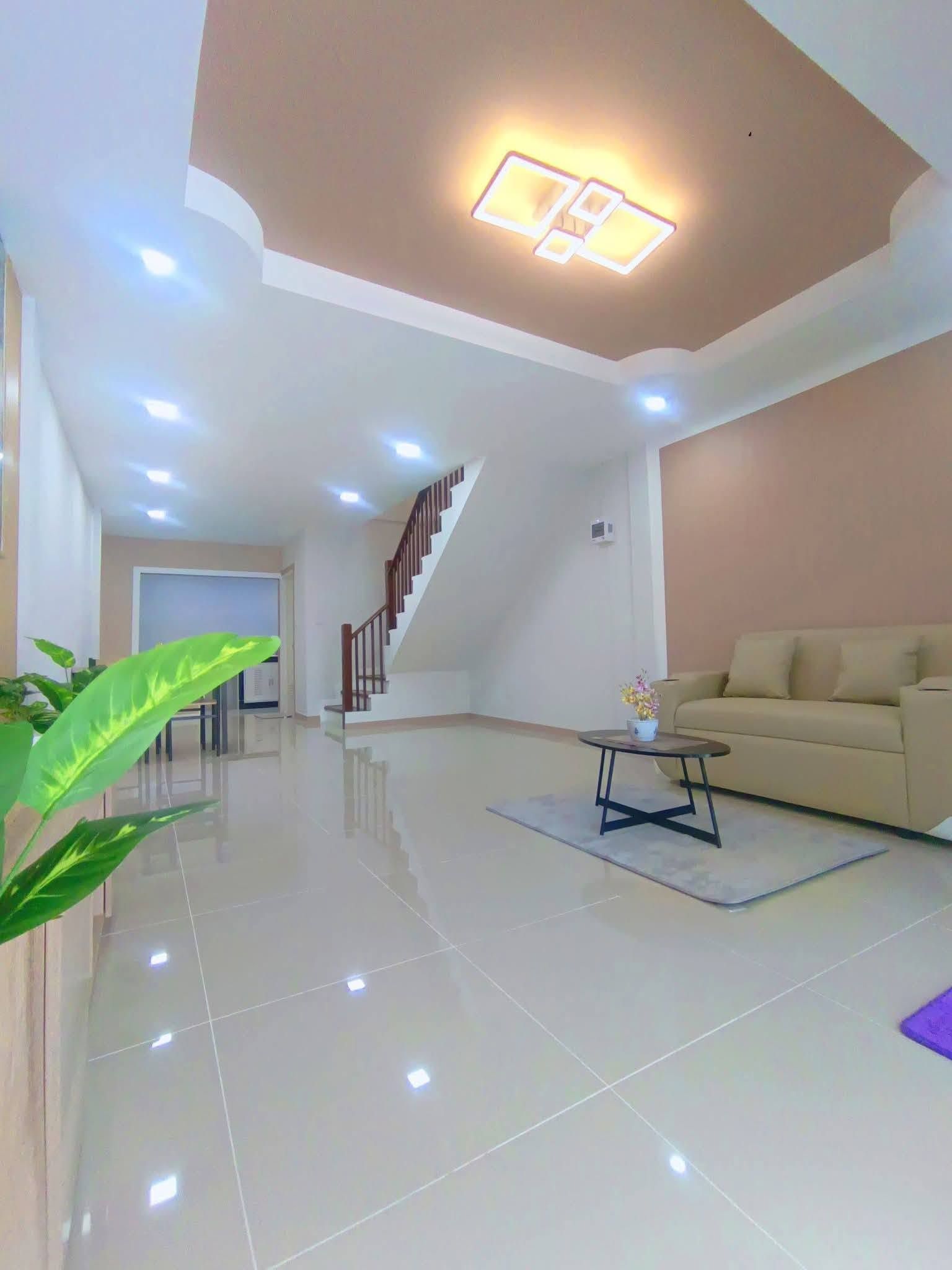 🏡 ทาวน์เฮ้าส์ รีโนเวทใหม่ ทำเลไทรน้อย "นันทิชา 4" ใกล้การไฟฟ้า | ราคา 1.49 ล้านบาท 3
