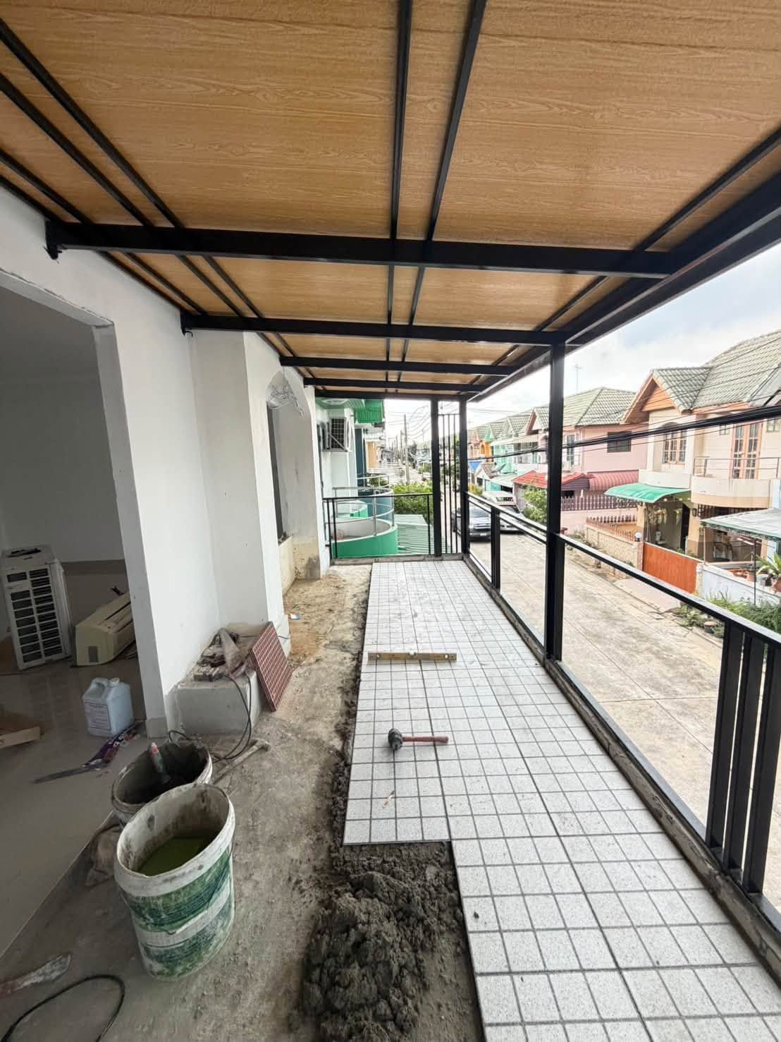 🏘️ทาวน์เฮ้าส์ 4 นอน รีโนเวทใหม่ ใกล้คลังสินค้า 7-11 "สุชา" บางบัวทอง  | ราคา 2.59 ล้านบาท