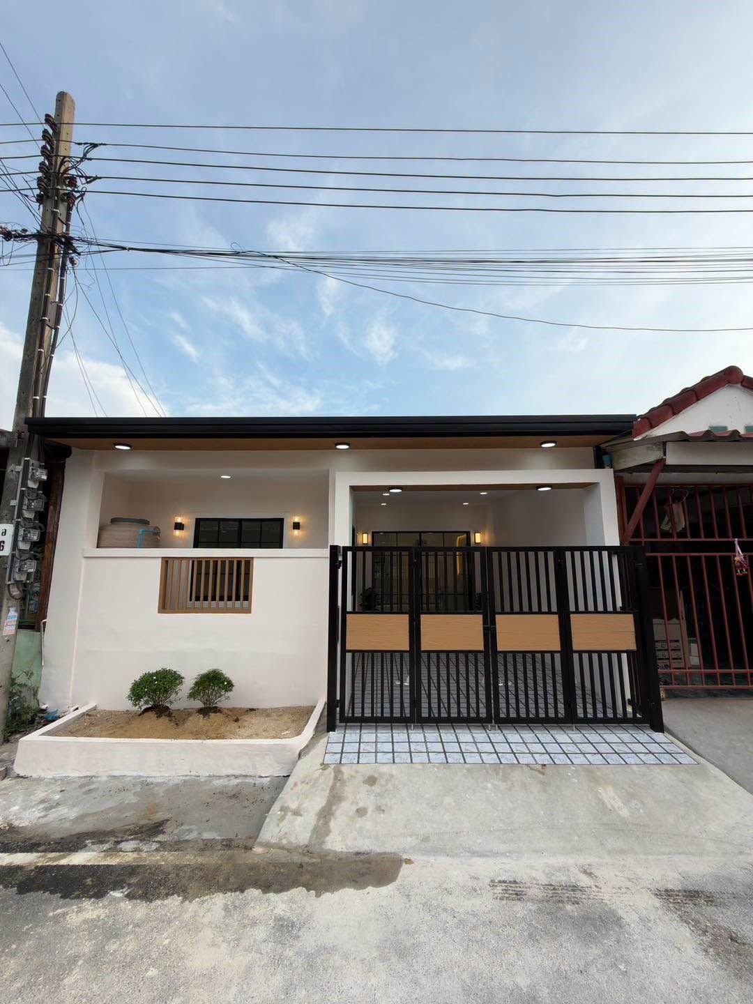 🏡 ทาวน์เฮ้าส์ รีโนเวทสวย น้ำไม่ท่วม "อาสาเฮ้าส์" ซอยกันตนา-บางใหญ่ | ราคา 1.5 ล้านบาท