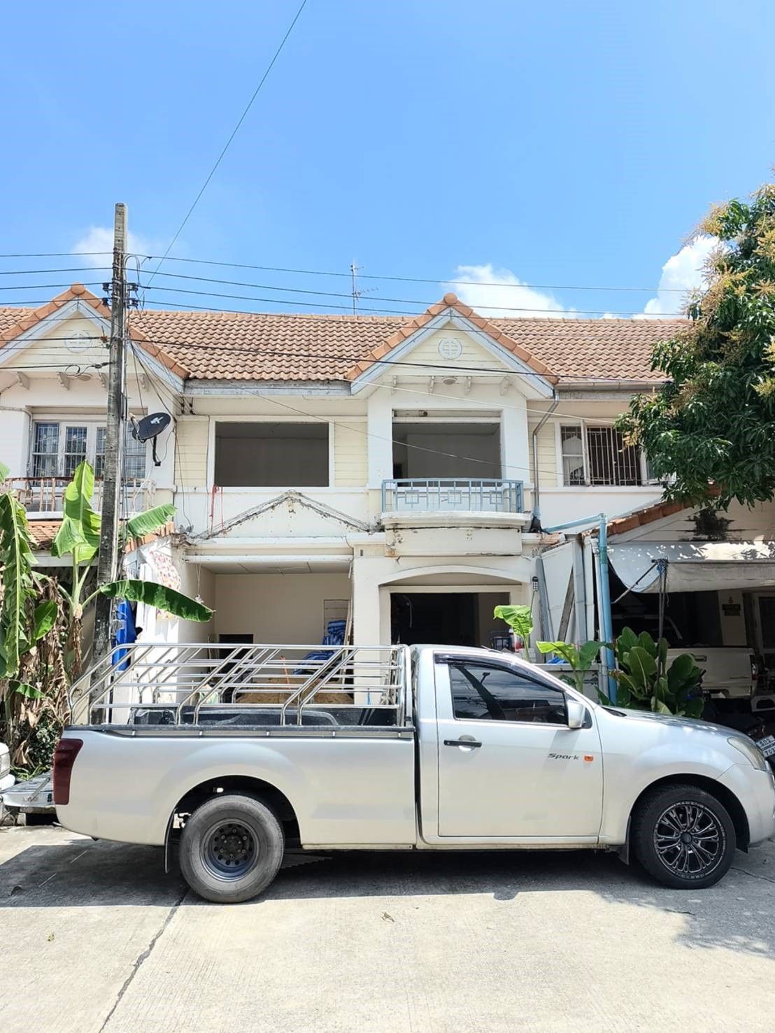 🏡 ทาวน์เฮ้าส์ รีโนเวทใหม่ ถนนเมน "เปี่ยมสุข รัตนาธิเบศร์ 34" | ราคา 2.99 ล้านบาท