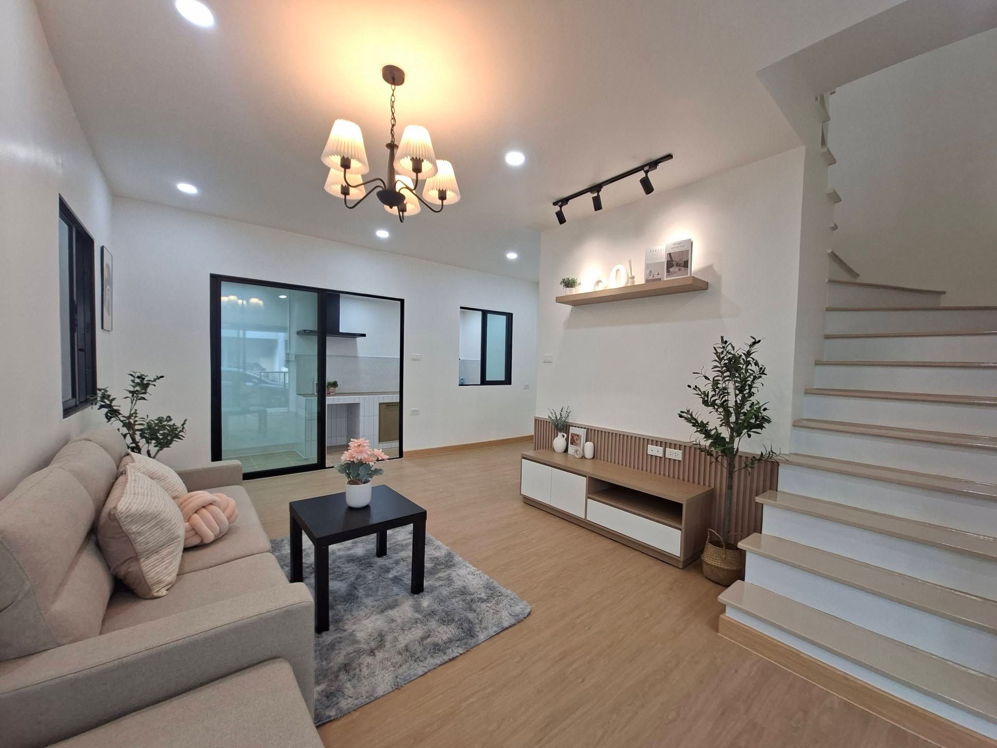 🏡 ทาวน์เฮ้าส์ หลังมุม รีโนเวทใหม่ "บ้านลุมพินีลาดปลาดุก-บางไผ่สเตชั่น" ใกล้ MRT | ราคา 2.79 ล้านบาท