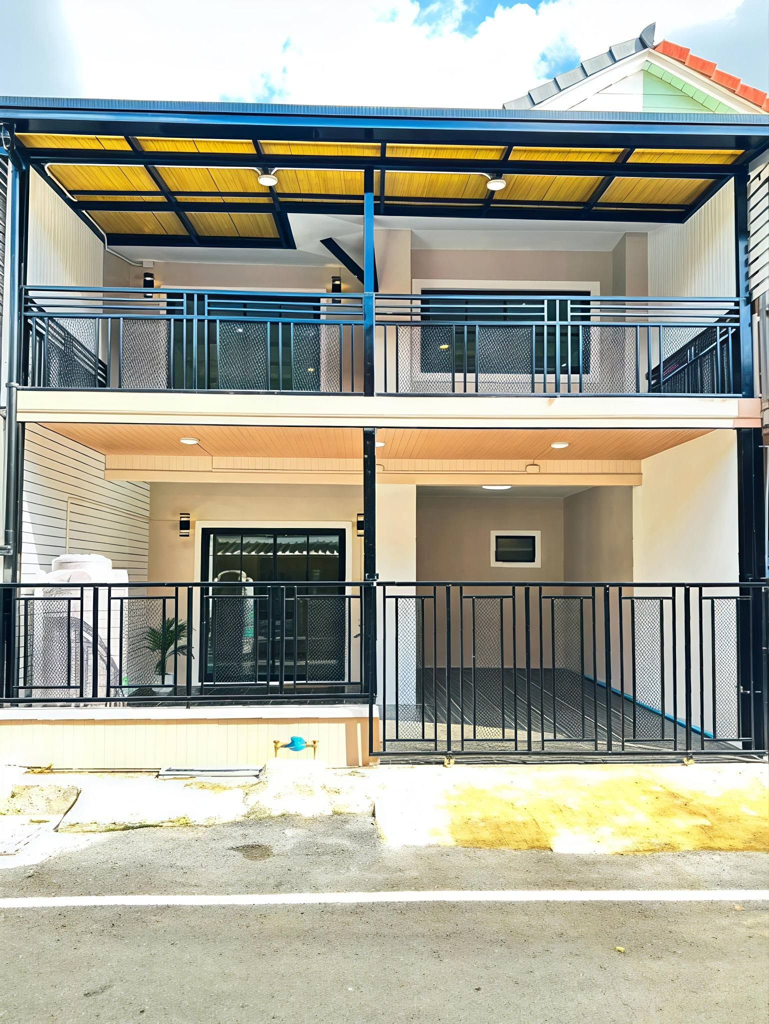 🏠 ทาวน์เฮ้าส์ รีโนเวทใหม่ "พฤกษา 3" ซอยวัดลาดปลาดุก บางบัวทอง | ราคา 1.85 ล้านบาท