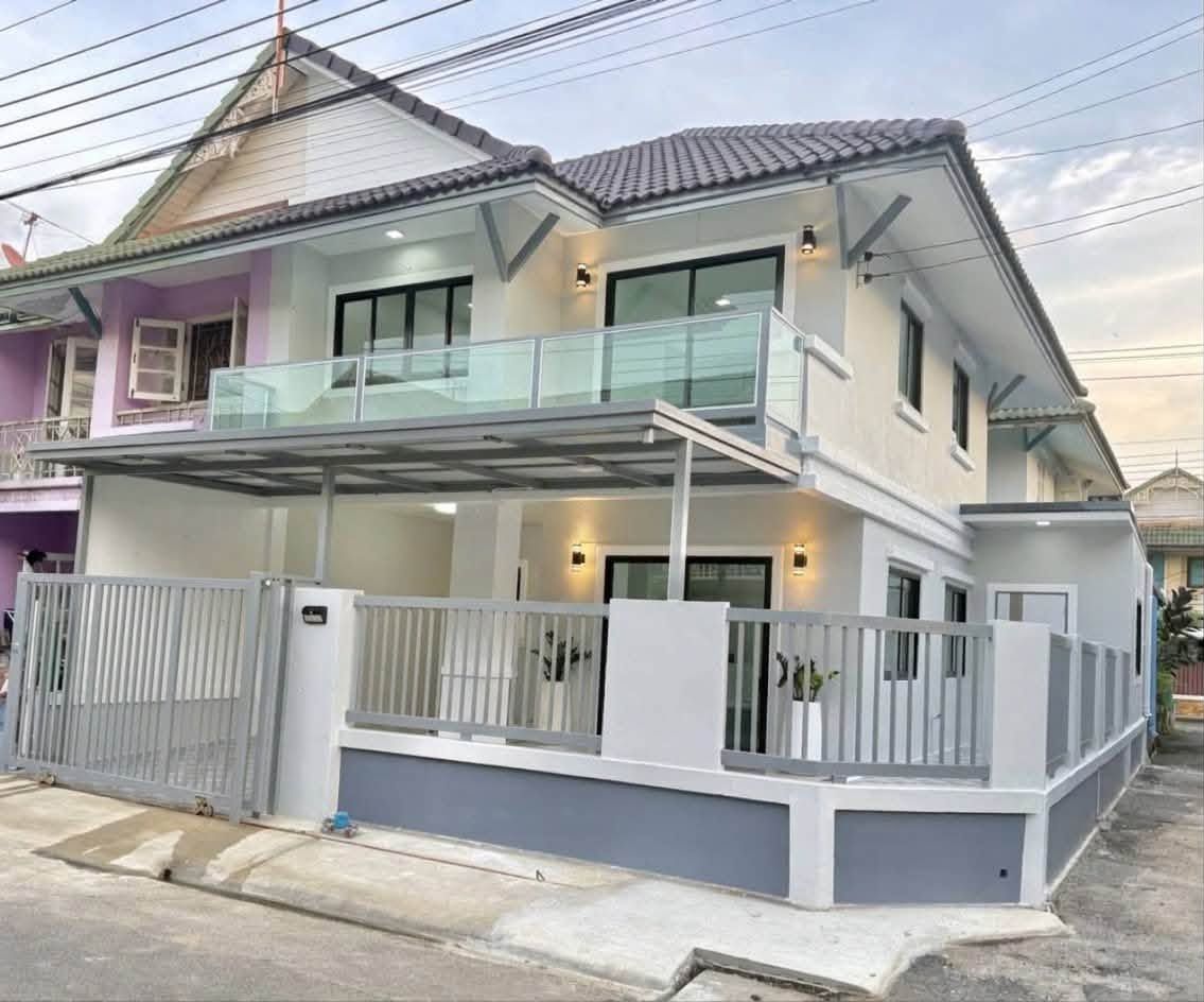 🏡ทาวน์เฮ้าส์หลังมุม รีโนเวทใหม่ พื้นที่กว้าง "พฤกษา 14 เอ" ใกล้เวสต์เกต | ราคา 2.69 ล้านบาท 2