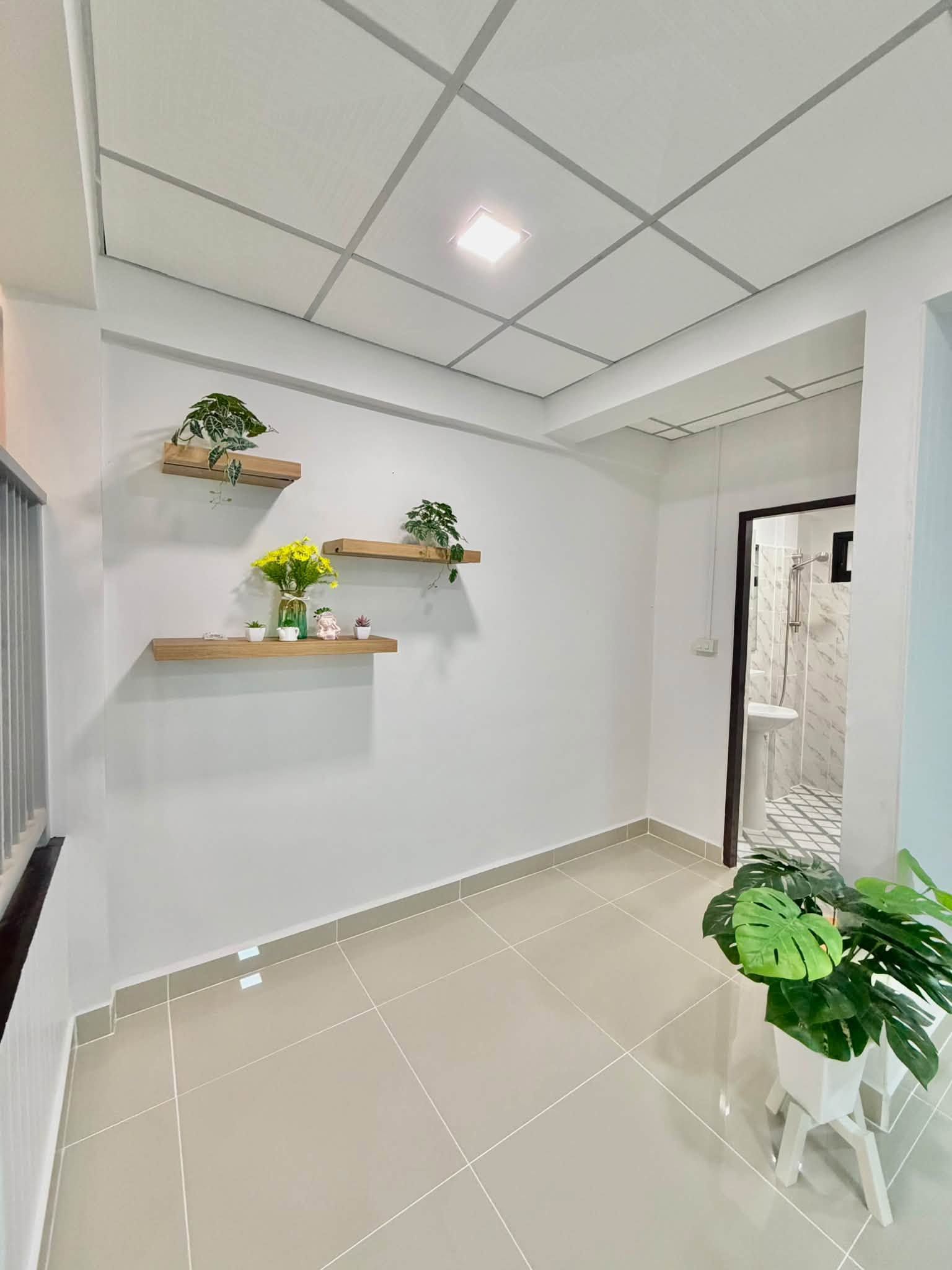 🏡 ทาวน์เฮ้าส์ รีโนเวทใหม่ "ซอยนนทบุรี 35/1" สนามบินน้ำ ใกล้รถไฟฟ้าสายสีชมพู | ราคา 2.59 ล้านบาท 5