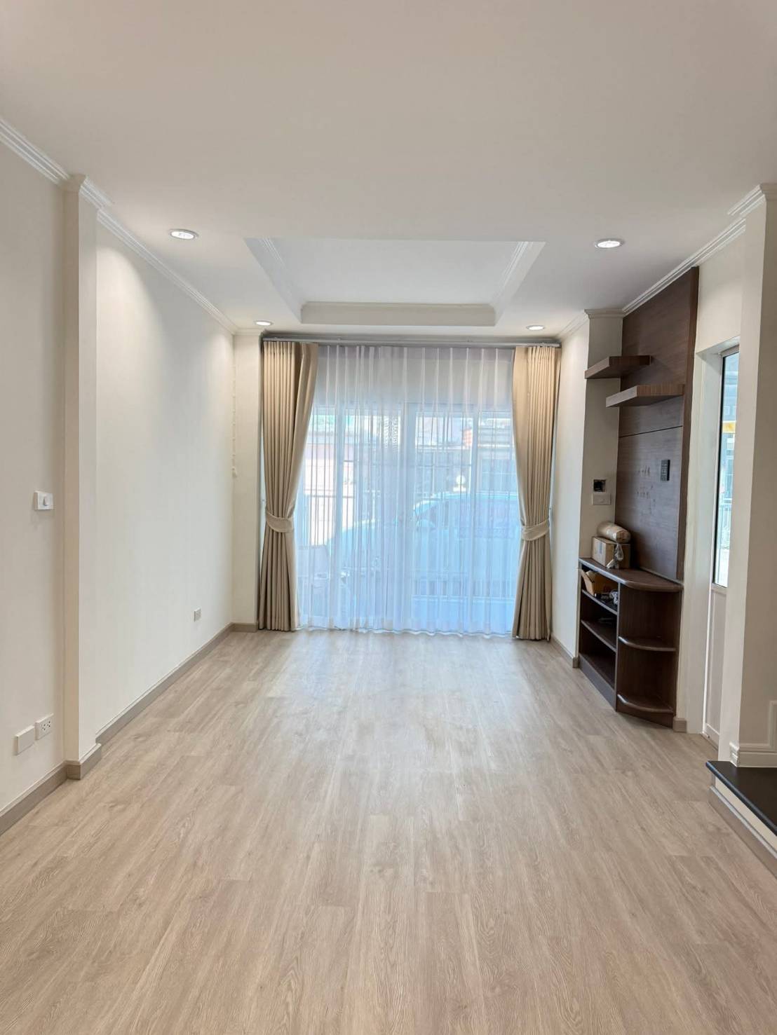 🏡ทาวน์เฮ้าส์ รีโนเวทใหม่ "เดอะวิลล่ารัตนาธิเบศร์" | ราคา 2.49 ล้านบาท 3
