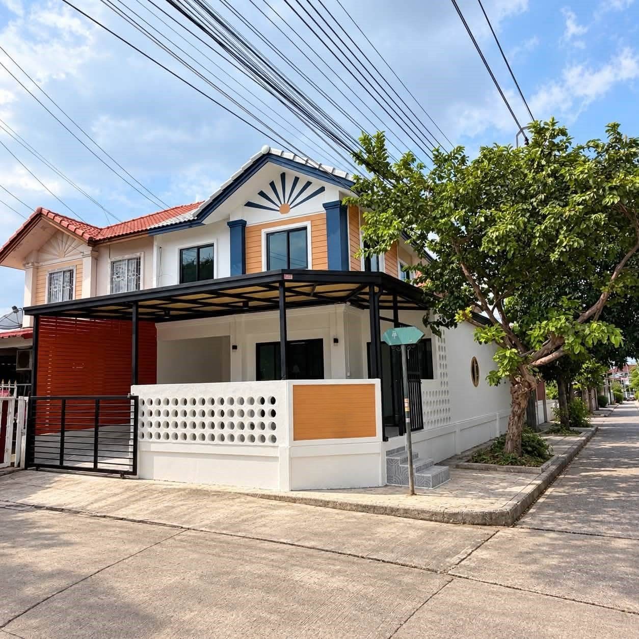 🏡 ทาวน์เฮ้าส์ หลังมุม ถนนเมน รีโนเวทใหม่ "พฤกษา 41" ซอยกันตนา | ราคา 2.79 ล้านบาท